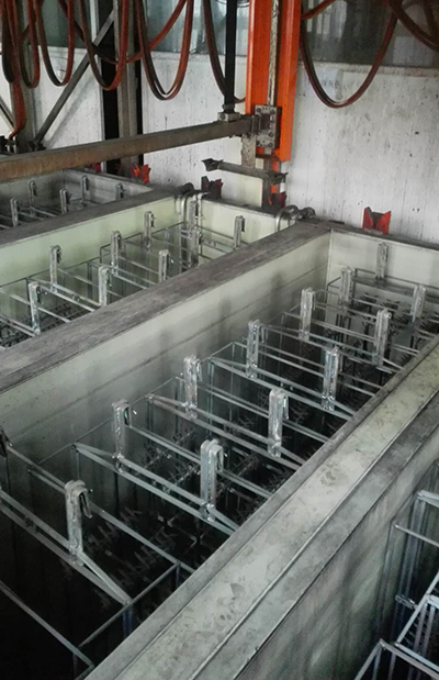 �����O��